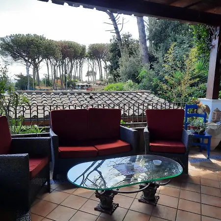 Il Glicine Apartment *